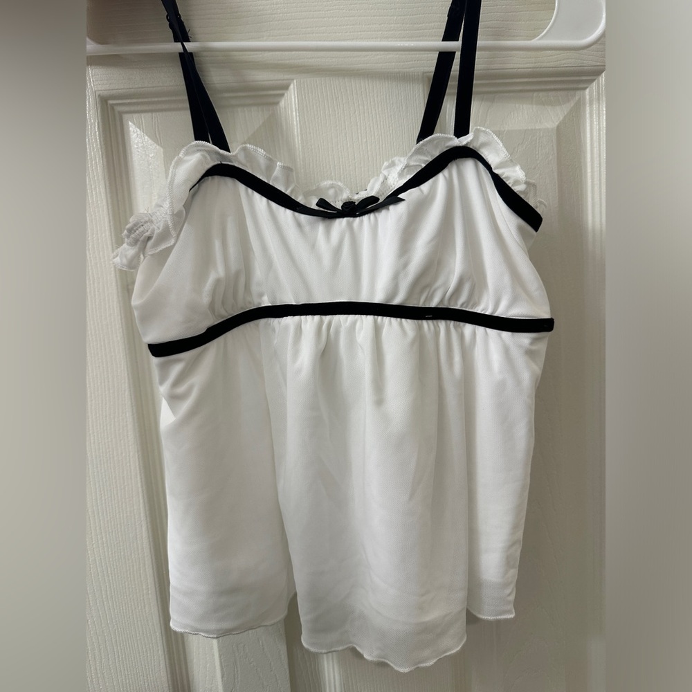Coquette White/Black Crop Top